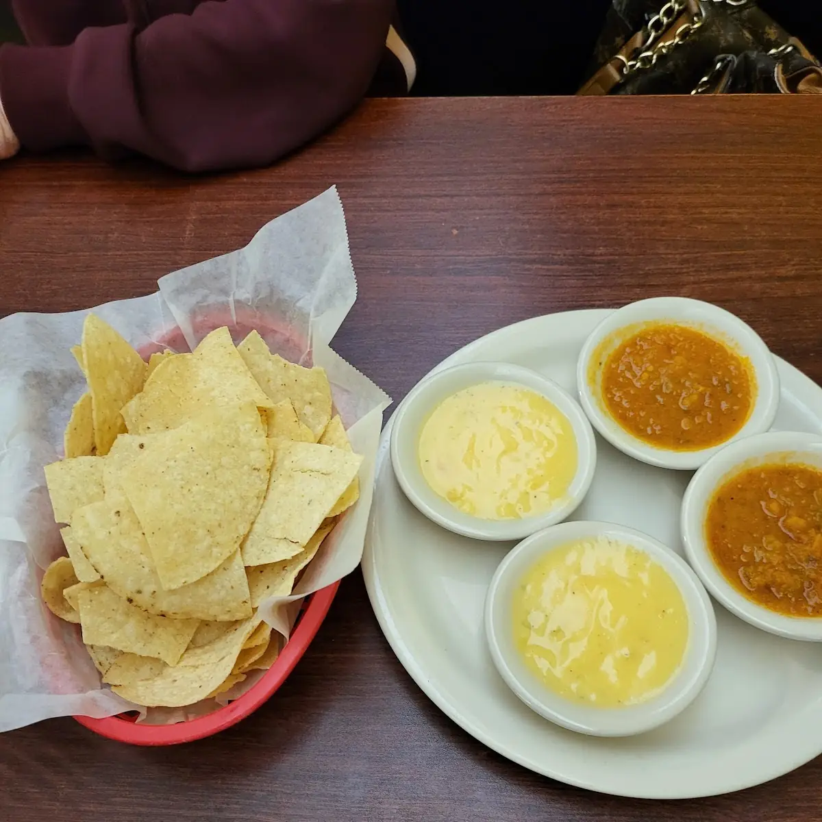 Chips & Hot Sauce