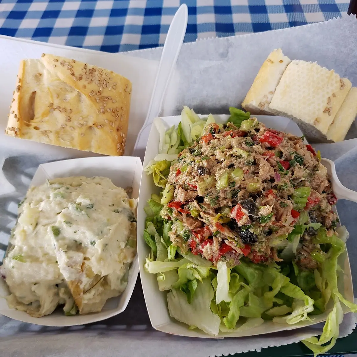 Tuna Salad Plate