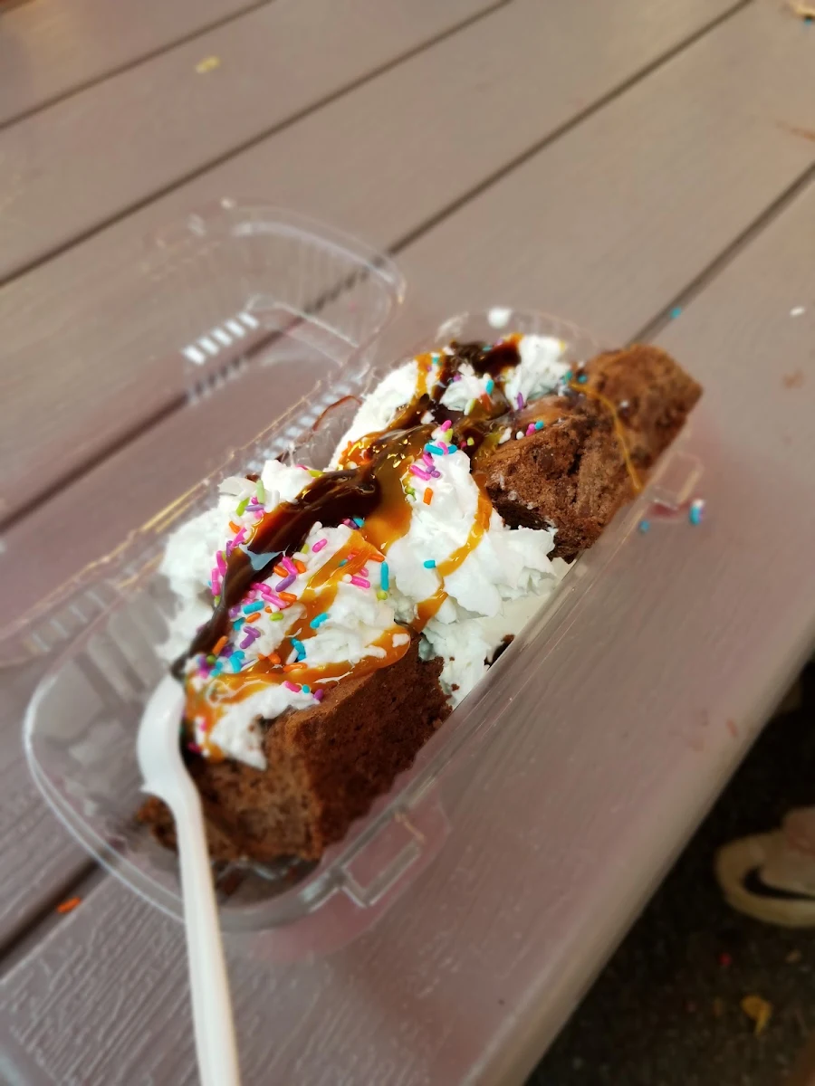Brownie Sundae