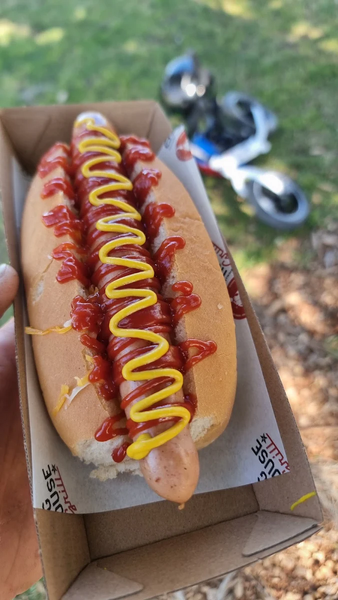 Highlights, Dog House Grill