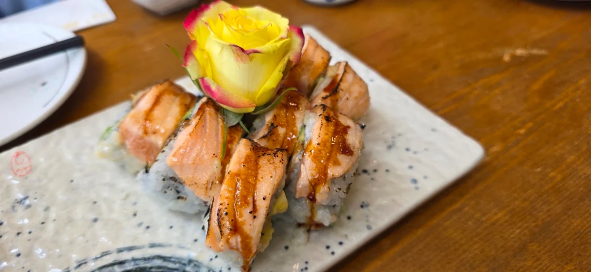 Aburi Salmon Dragon