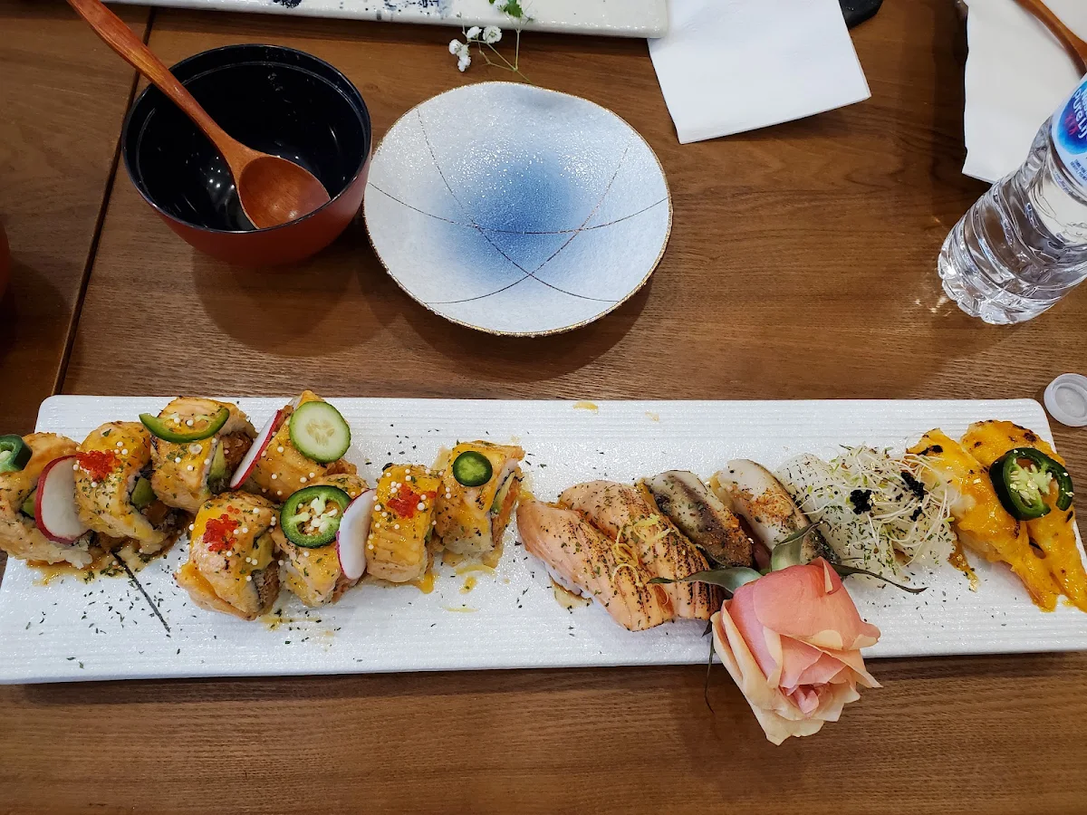 Torch Sushi Combo 8pcs