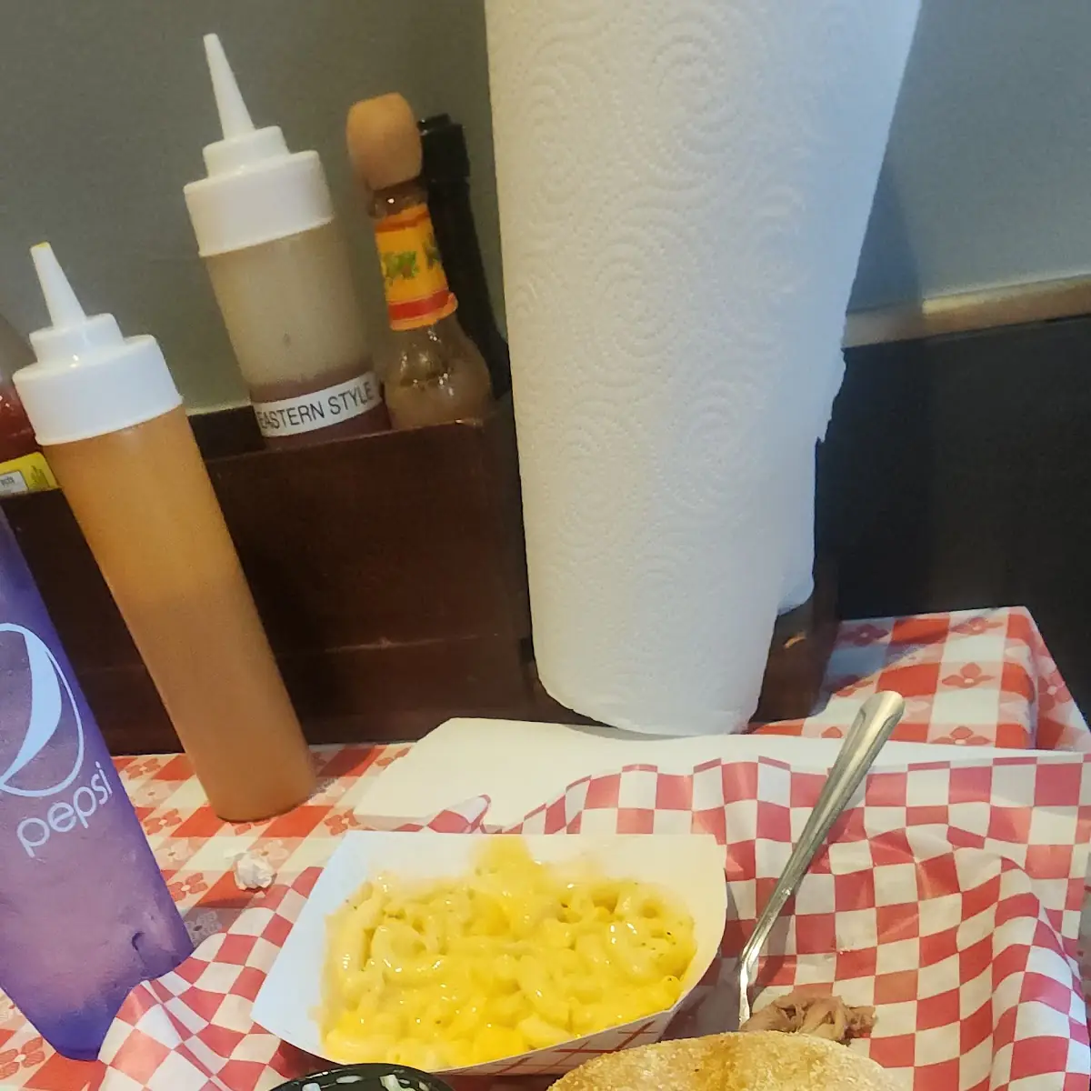Pull Pork Mac and Cheese