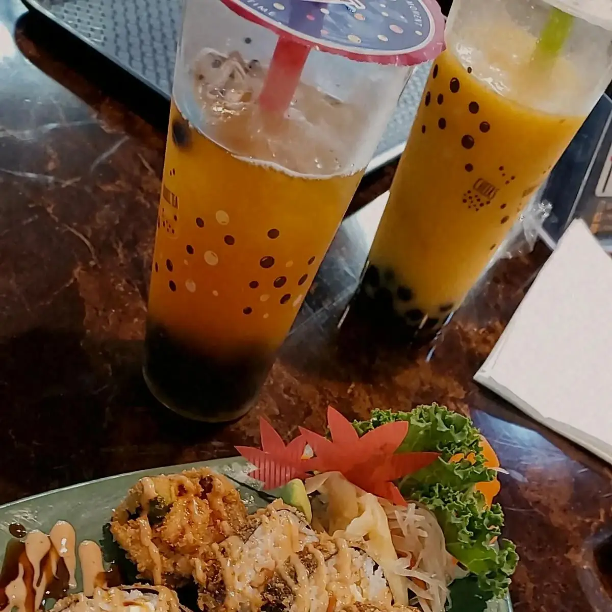 Crunchy Salmon Roll