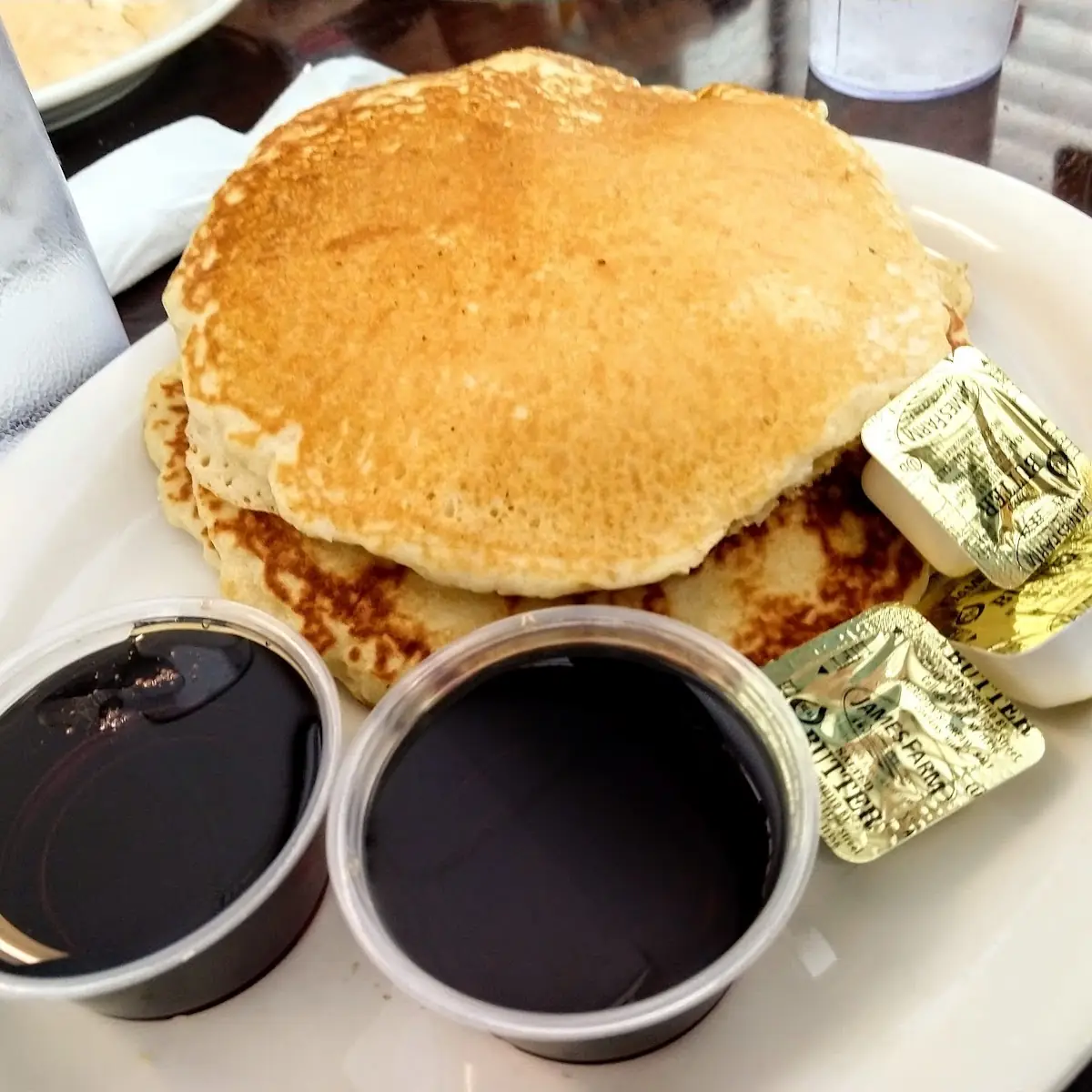 Short Stack Pancakes 3