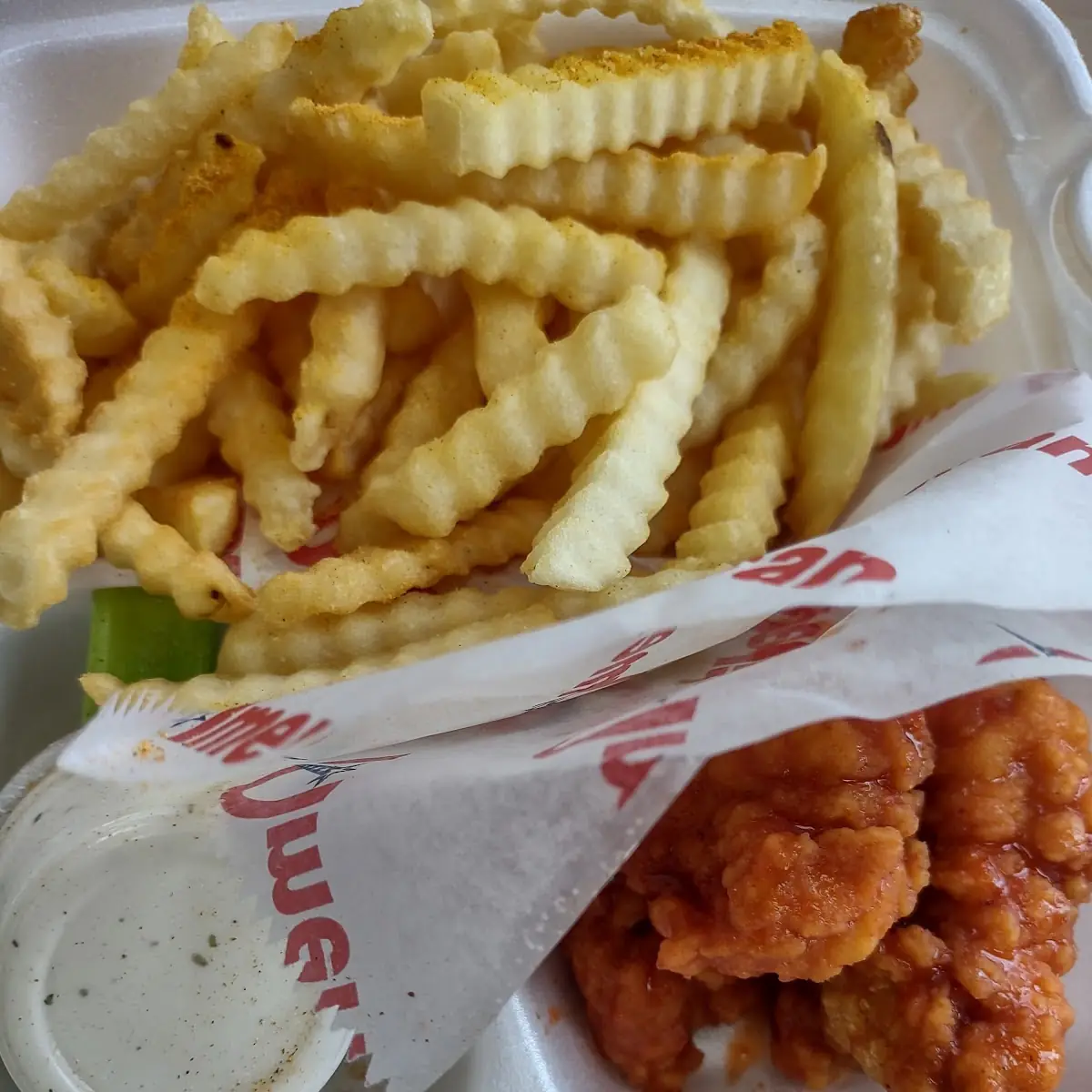 4 Pieces Chicken Tenders Combo