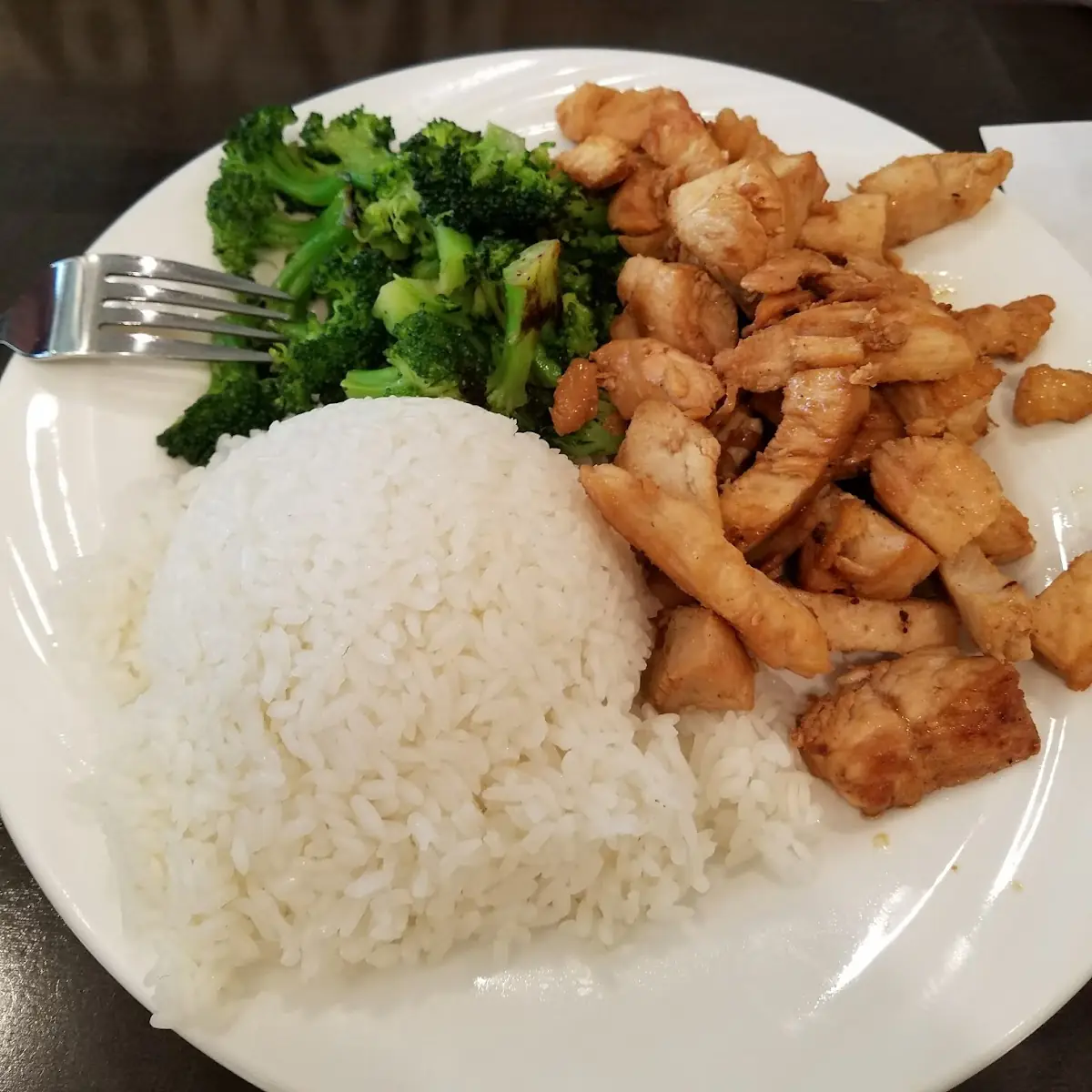 Hibachi Chicken and Broccoli with White Rice