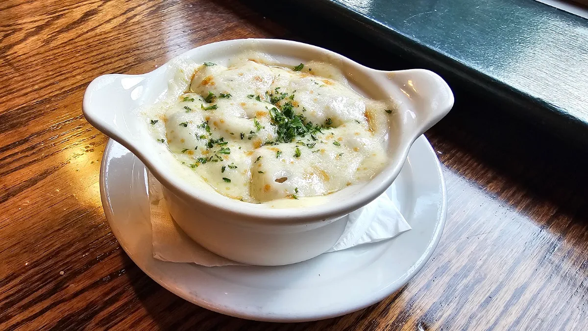Baked French Onion Soup, The Old Spaghetti Factory (Kelowna)