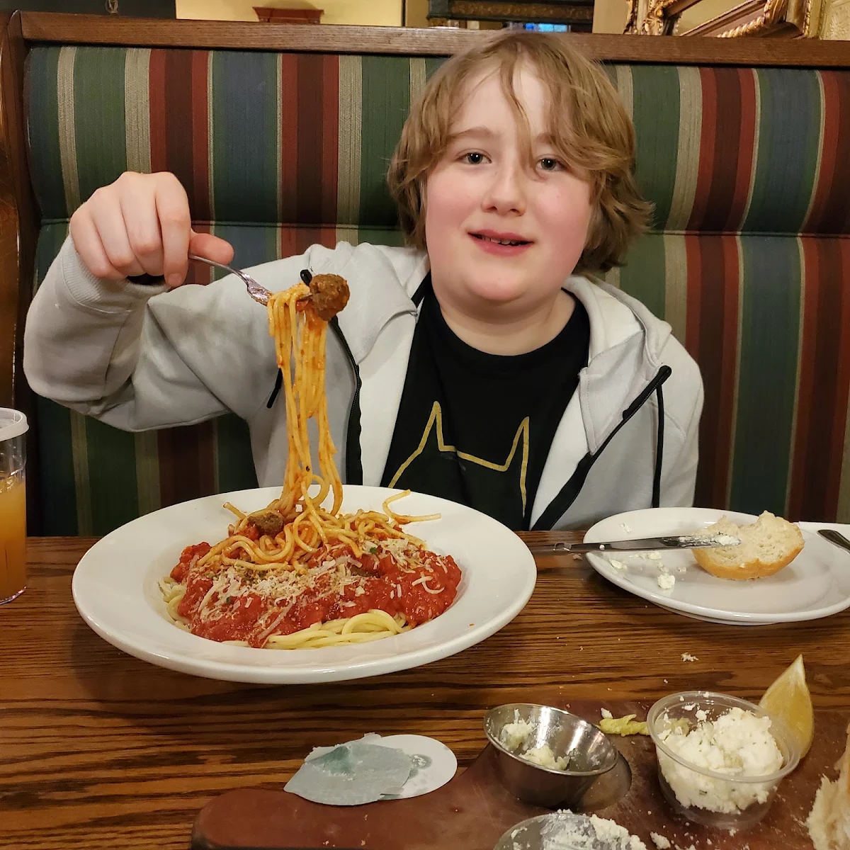 Spaghetti with Meatballs, The Old Spaghetti Factory (Kelowna)