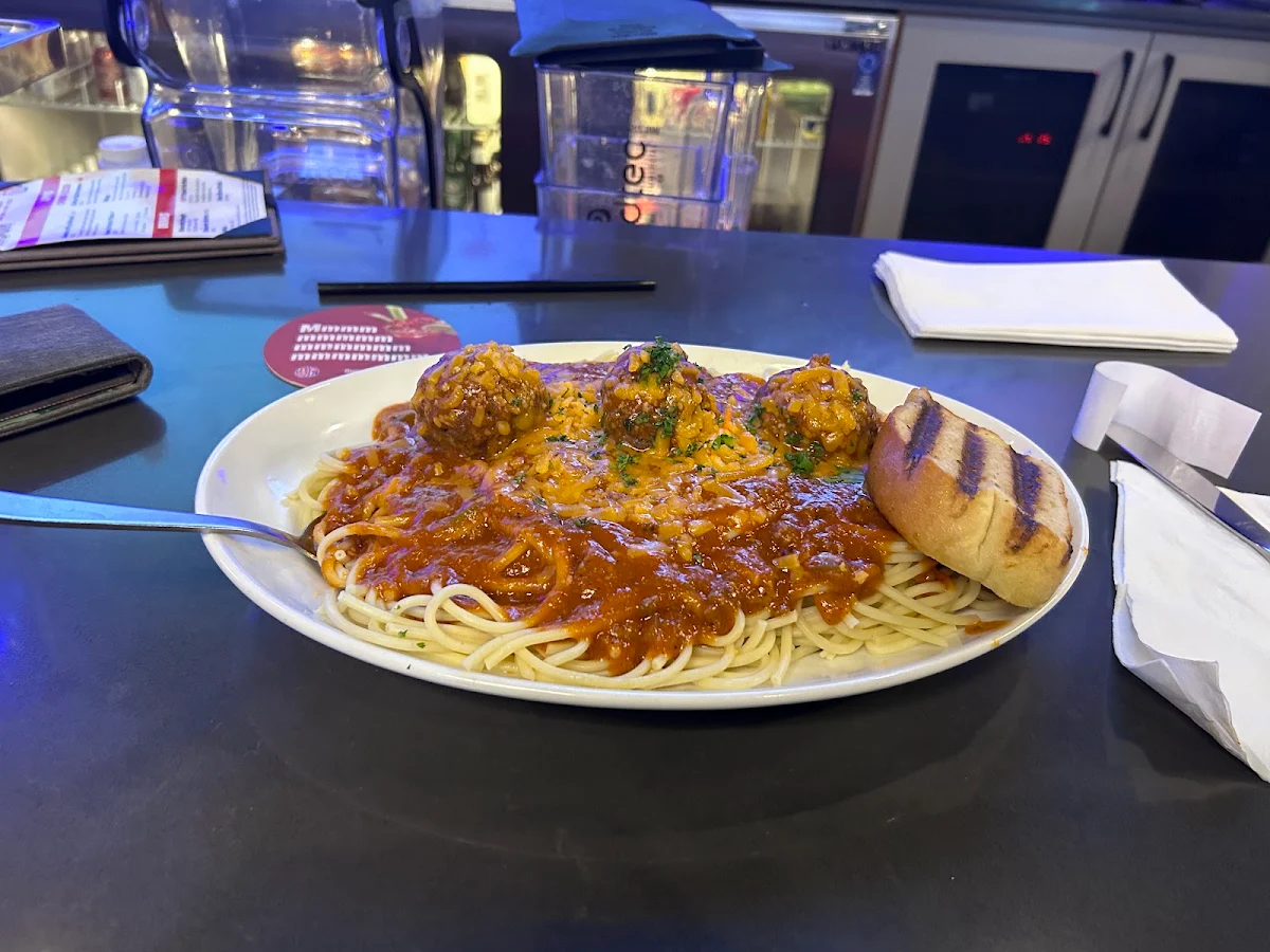 Smoky Mountain Spaghetti Meatballs, Boston Pizza