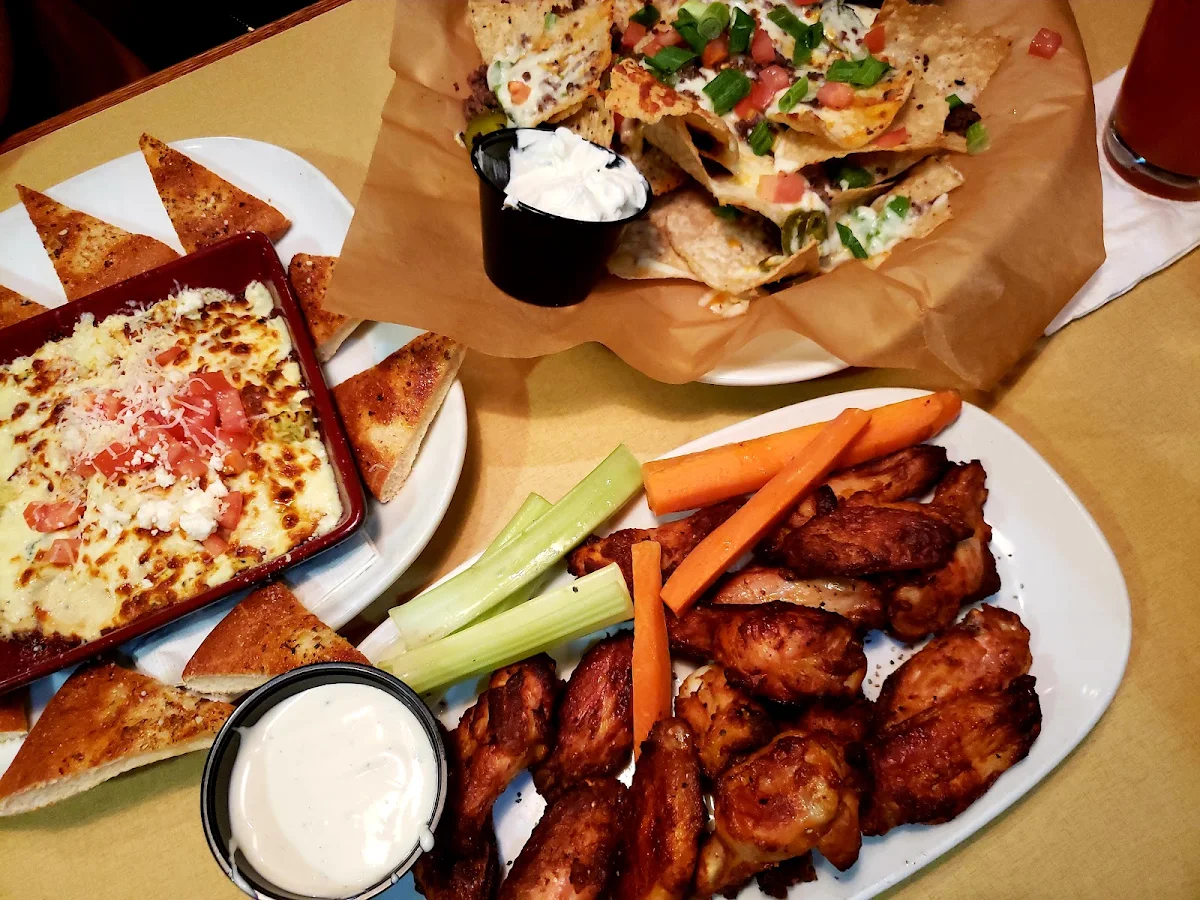 Spinach Dip Nachos Wings, Boston Pizza