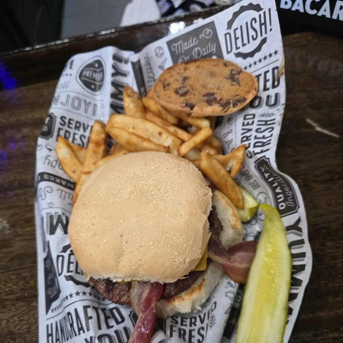 Bacon Cheese Burger