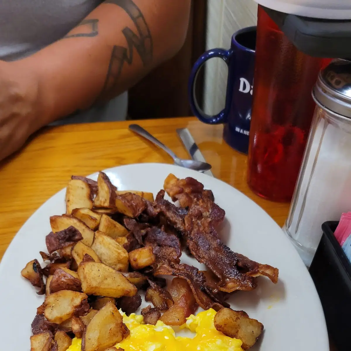 Eggs and Home Fries