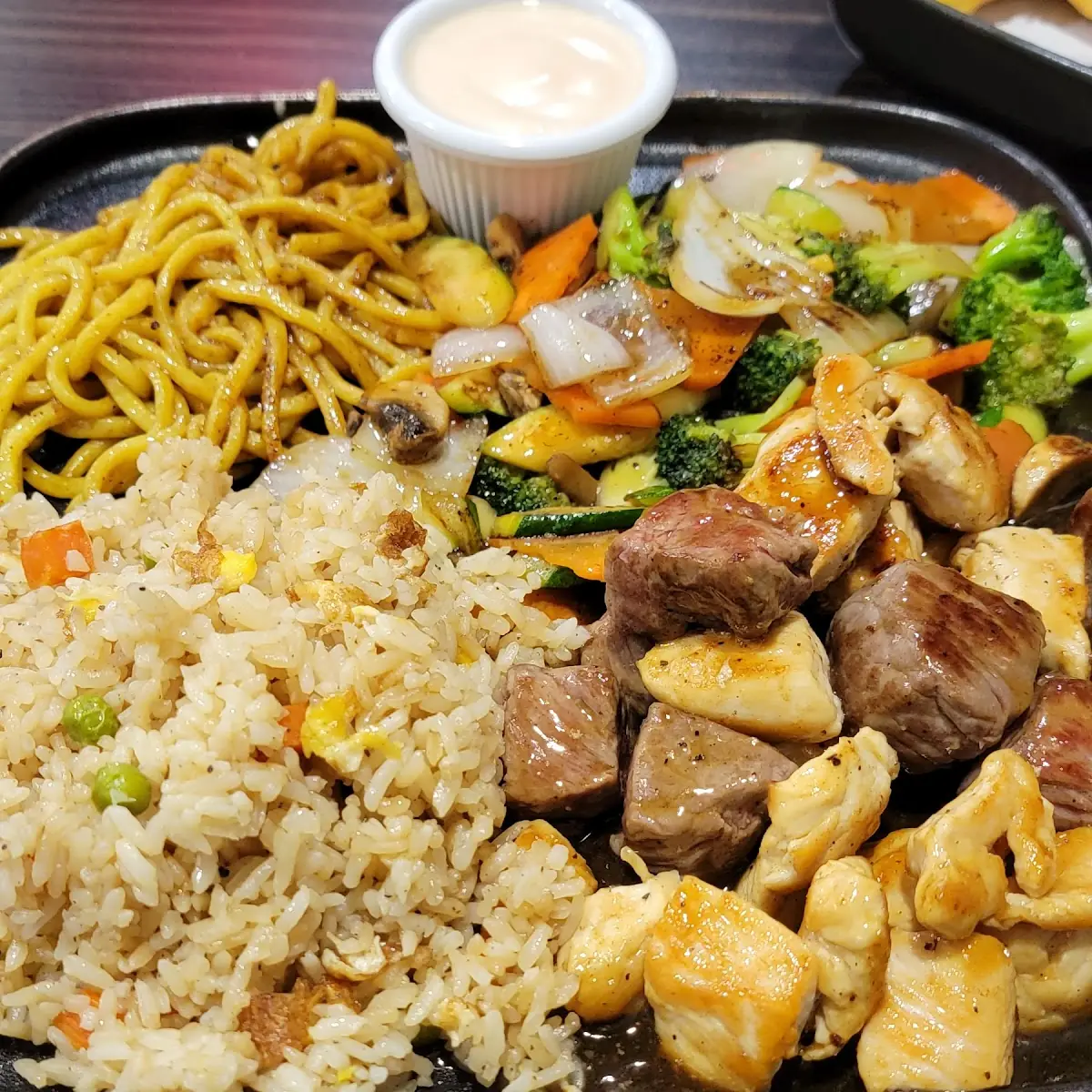 Hibachi Chicken Fried Rice Noodles and Vegetables