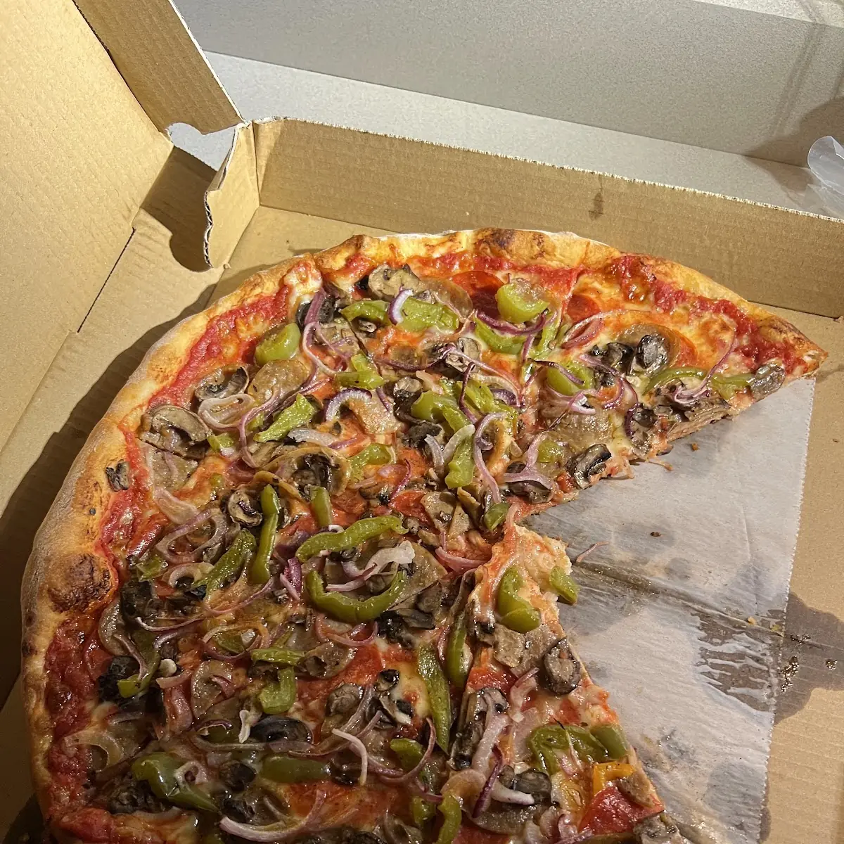 Deluxe Pizza