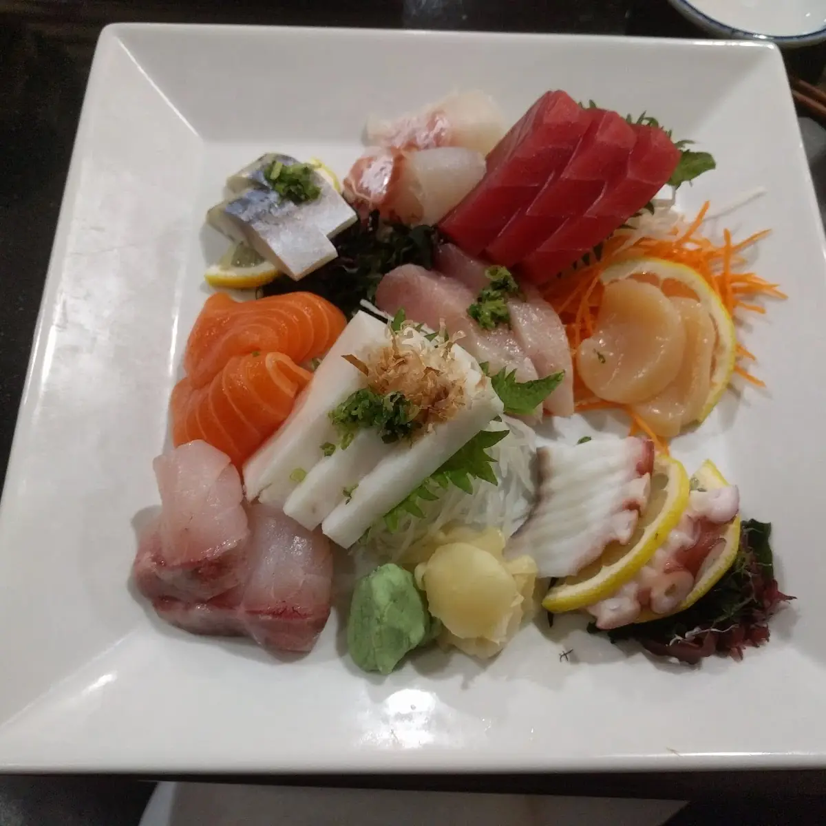 Sashimi Salad