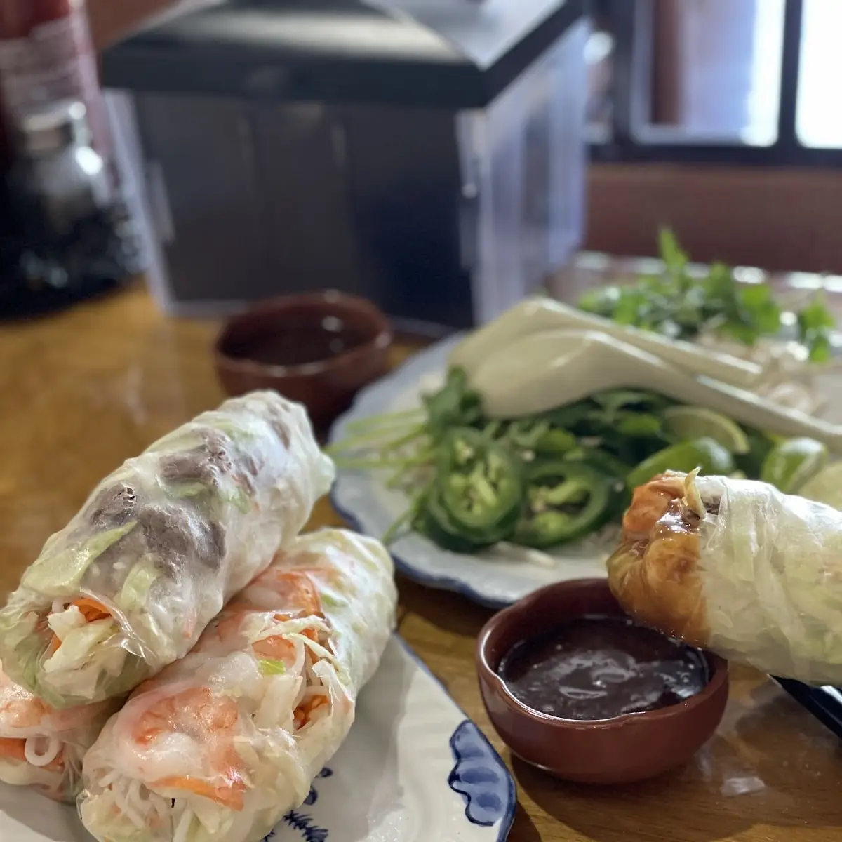 Fresh Shrimp Spring Rolls
