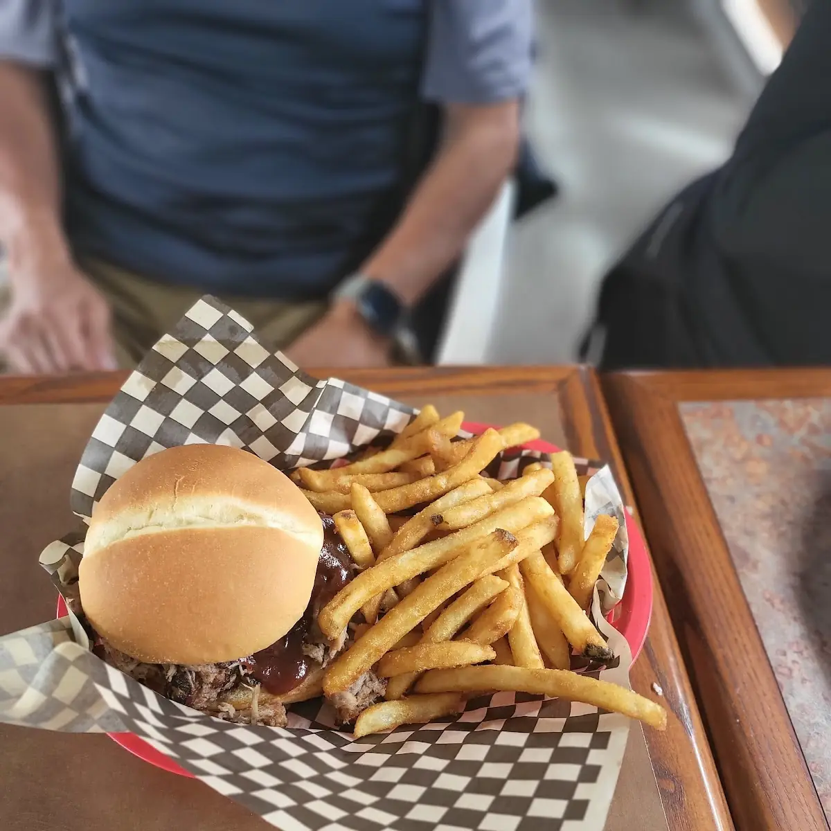 Pulled Pork Burger with Fries