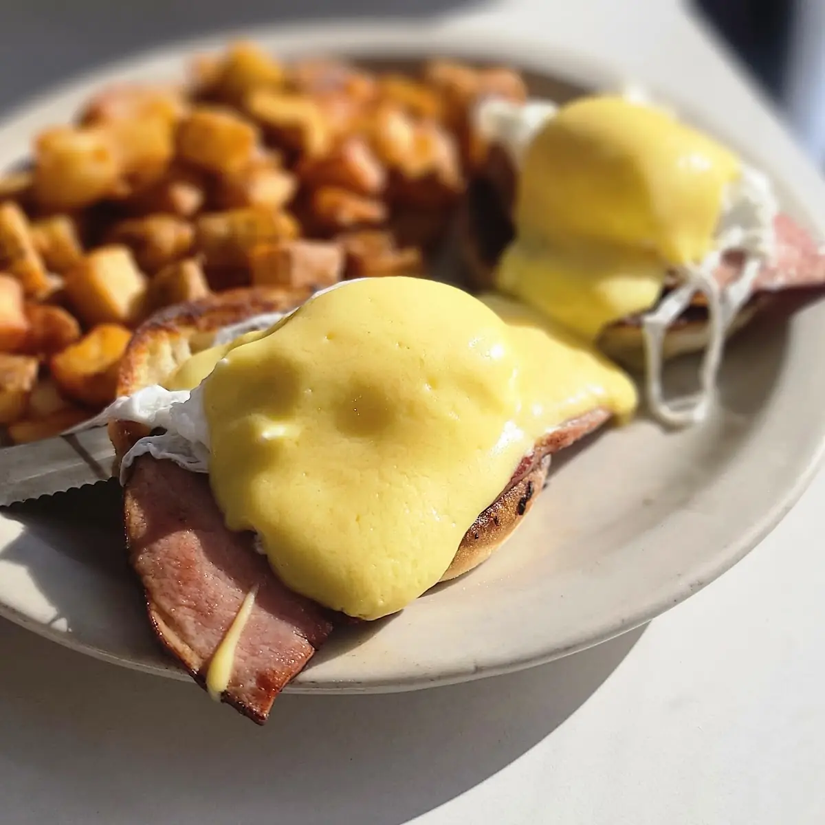 Eggs Benedict with Home Fries