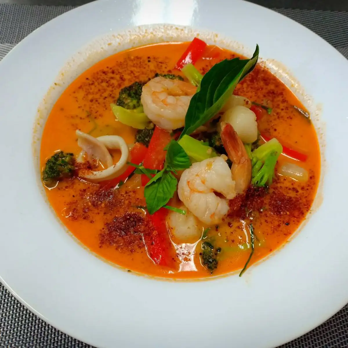 Panang Curry Seafood Combination