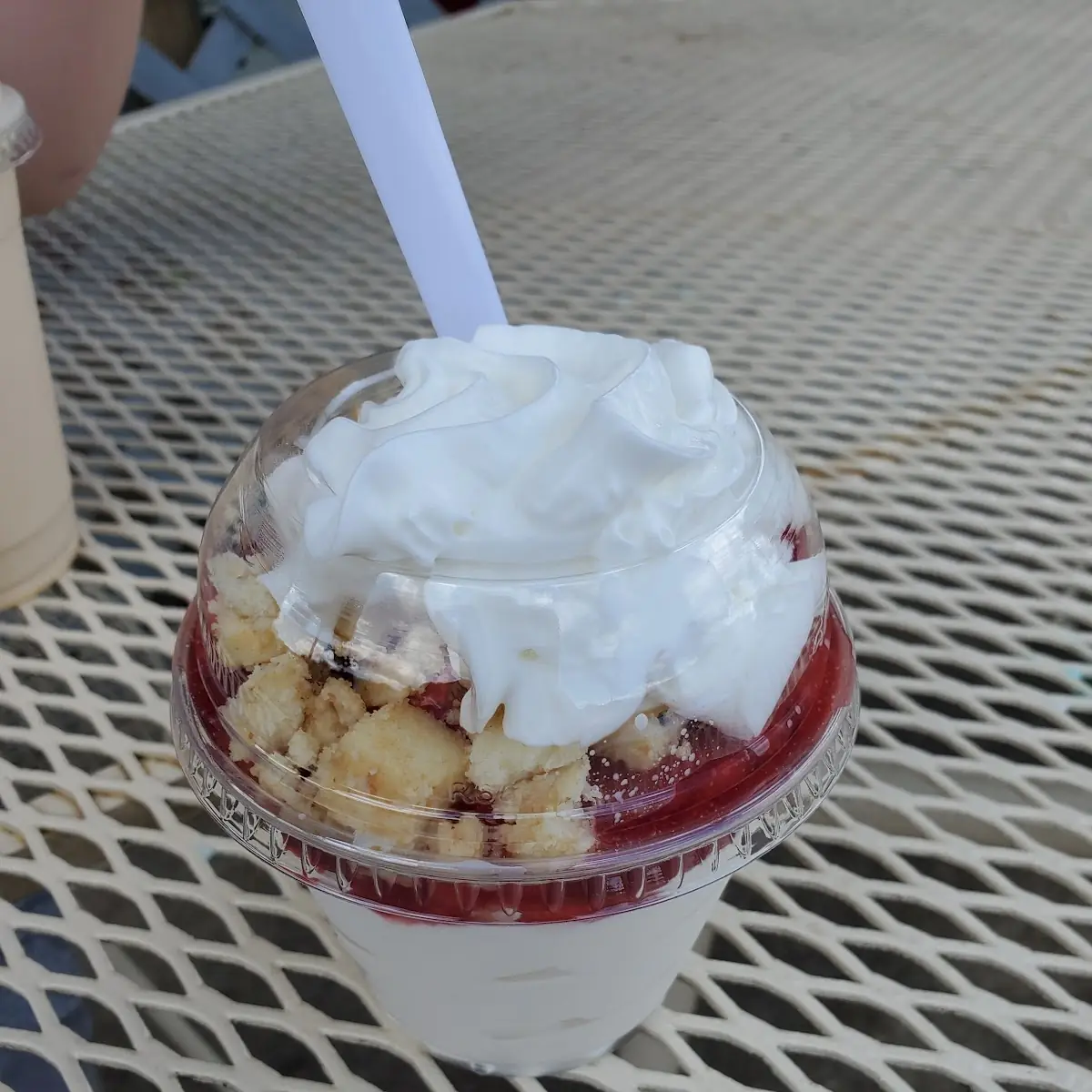 Strawberry Sundae with Cheesecake Bites