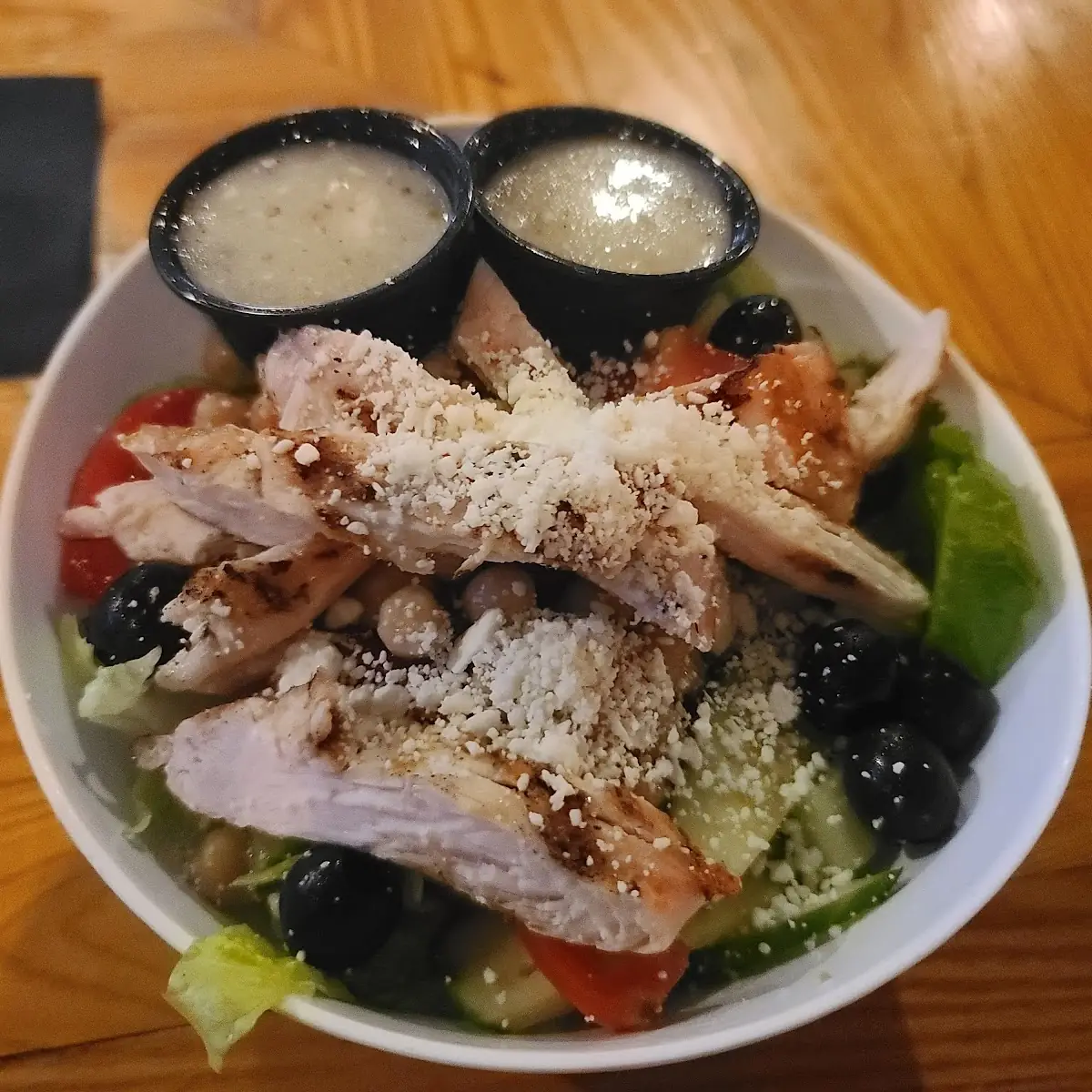 Grilled Chicken Greek Salad
