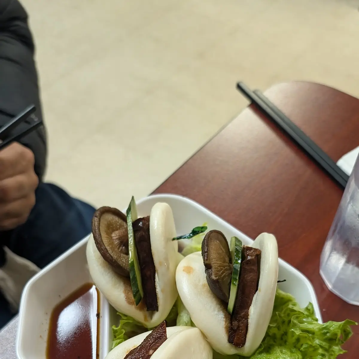Braised Chicken Thighs Steamed Buns