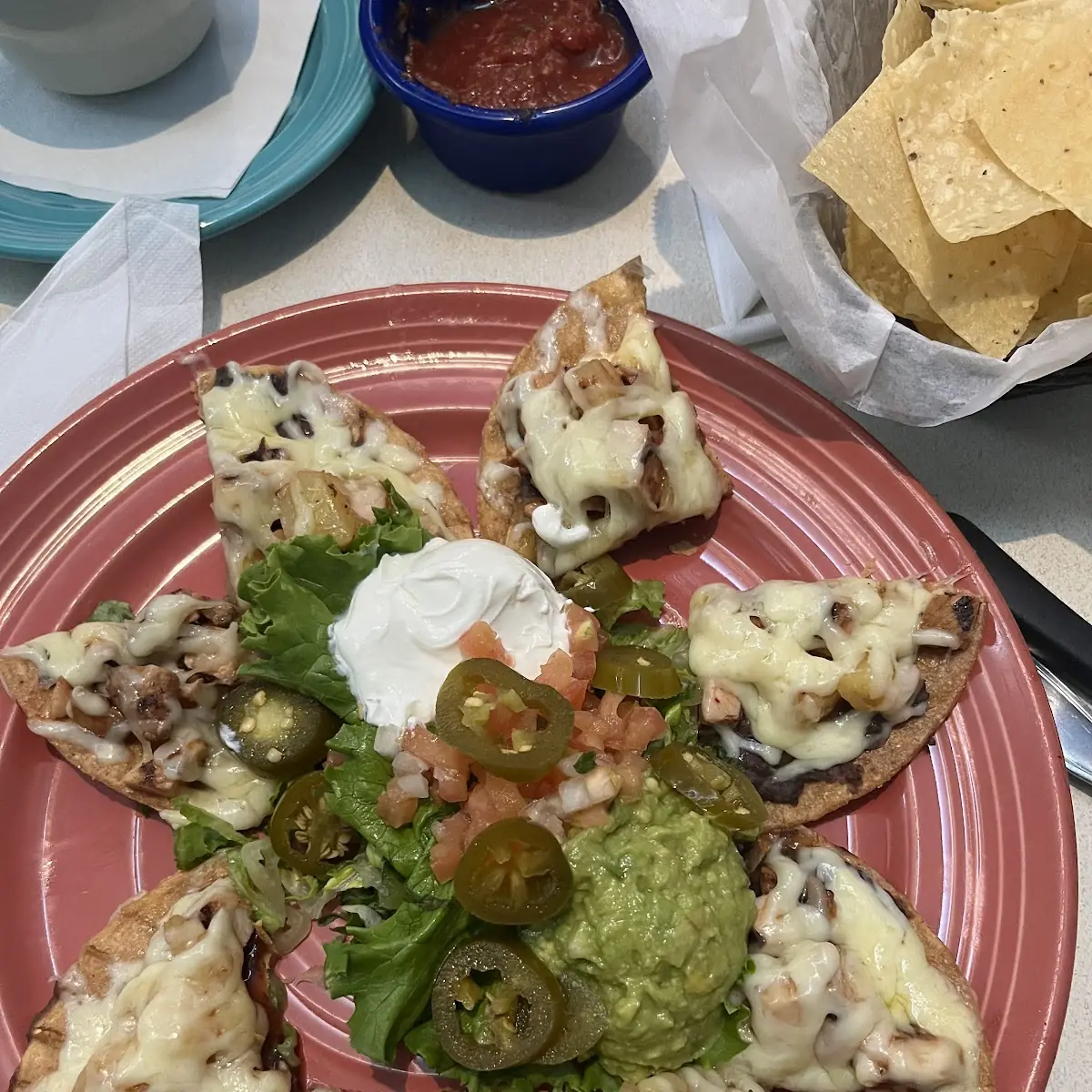 Acapulco Chicken Nachos