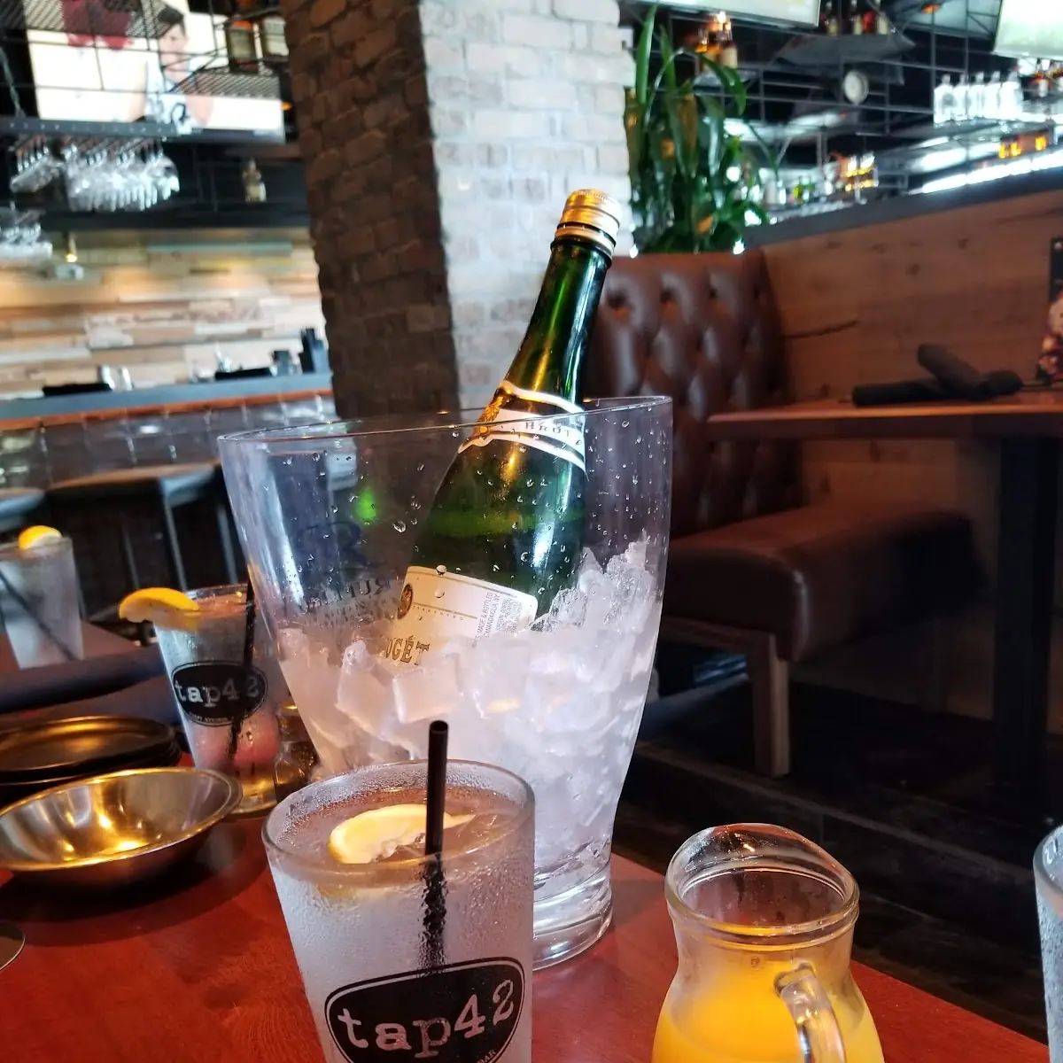 Bottomless Mimosas