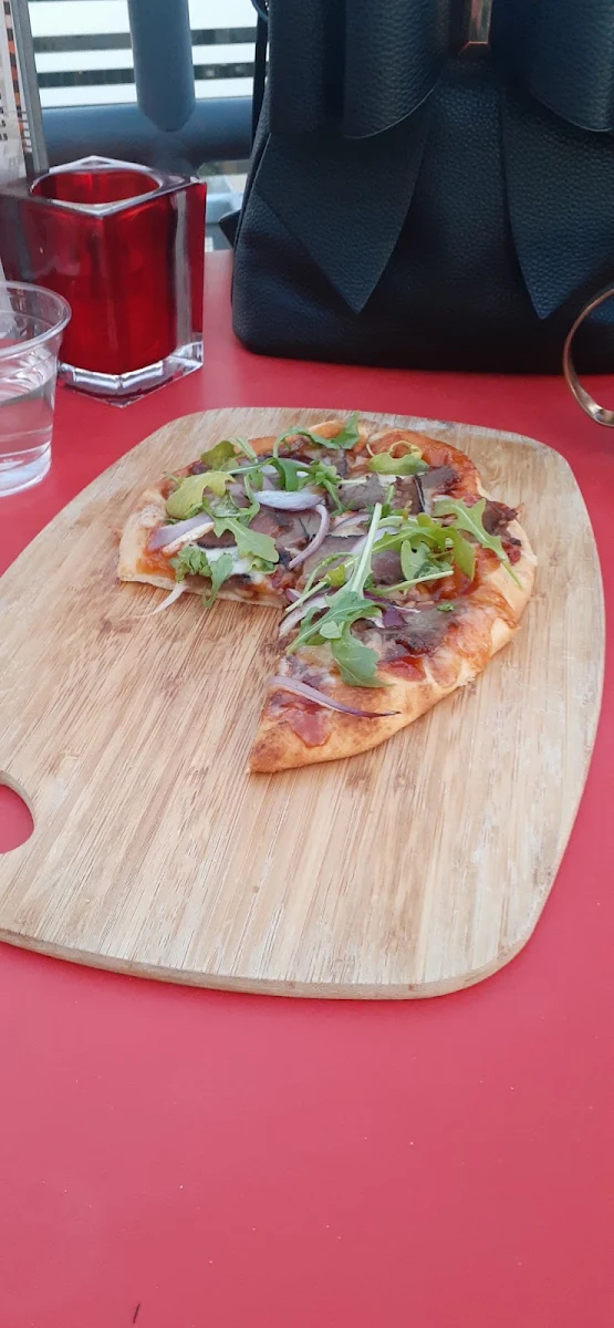 Smoked Brisket Flatbread Pizza