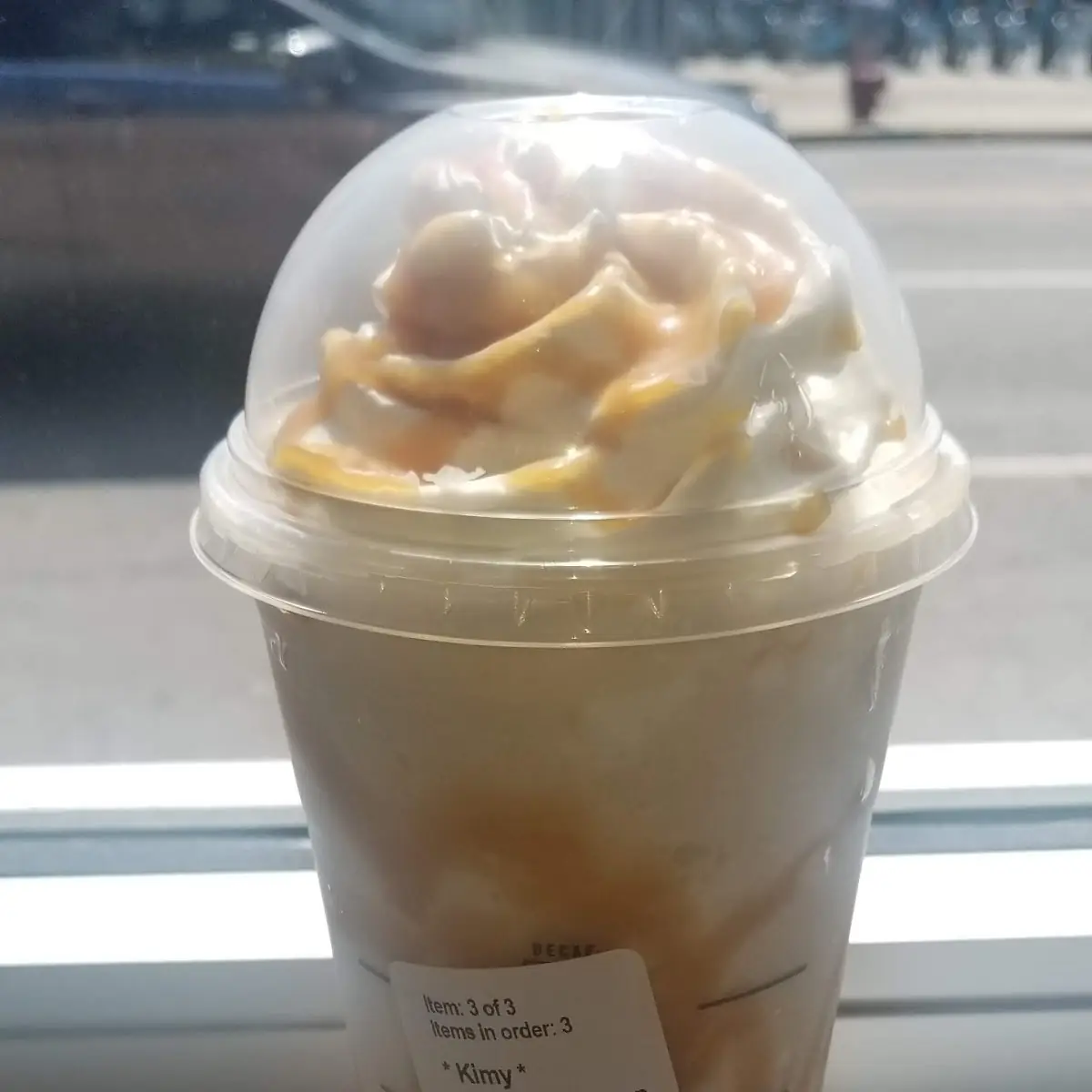 Vanilla Caramel Crunch Frappuccino