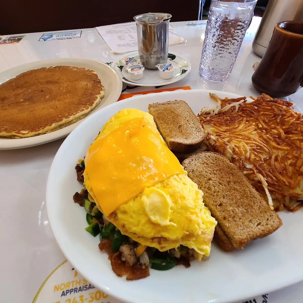 Eggs Hash Browns & Toast
