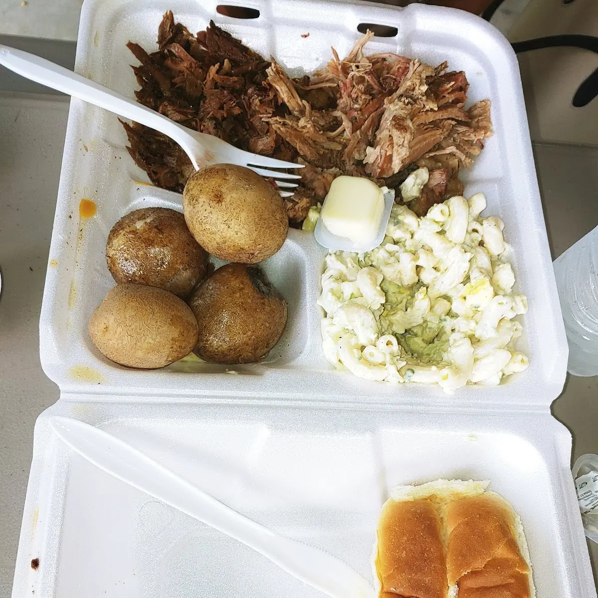 Beef Brisket and Pulled Pork Plate