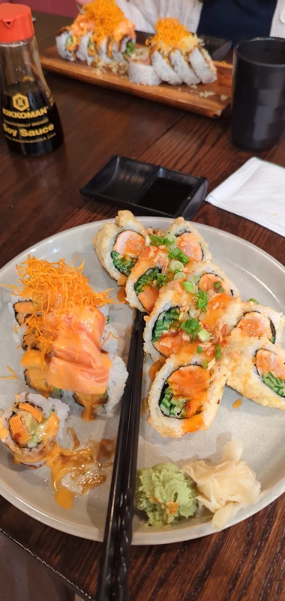 Highlights, Sushi Nara-Gladwin