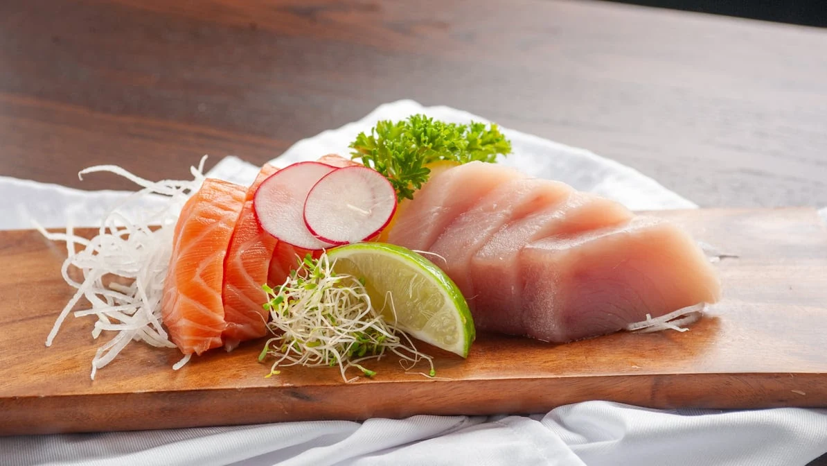 Highlights, Sushi Nara-Gladwin