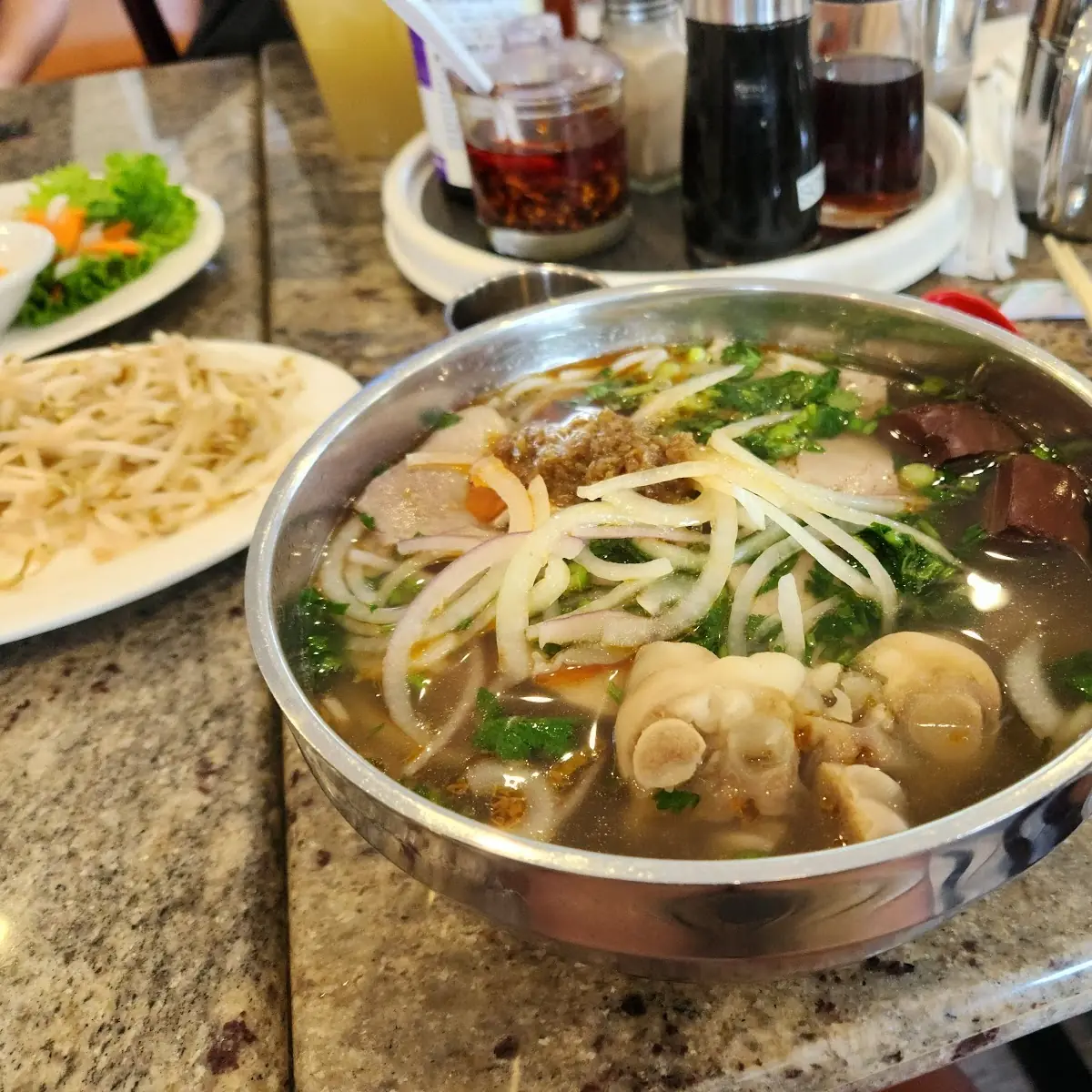 Pho DAC Biet