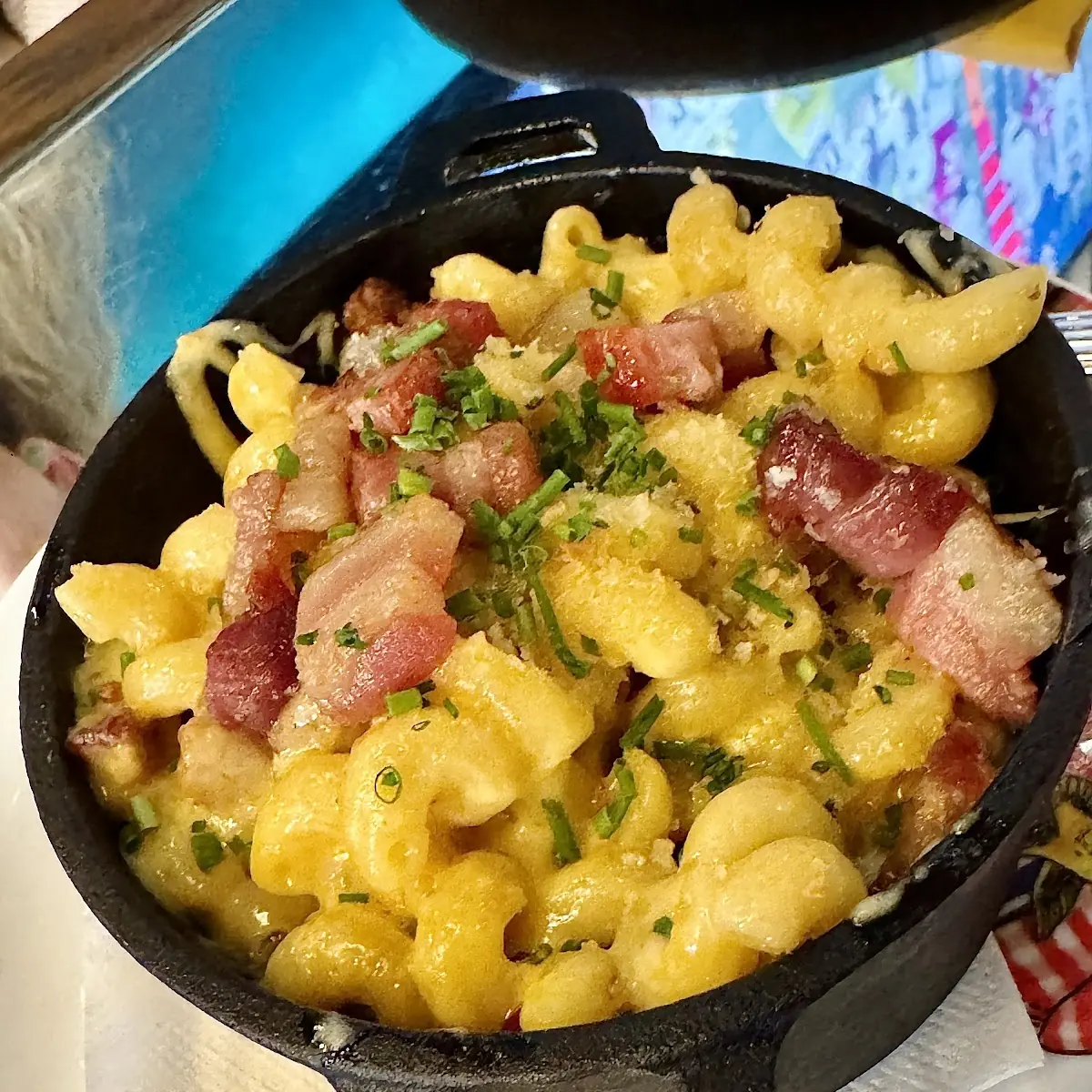 Jalapeño Bacon Mac and Cheese