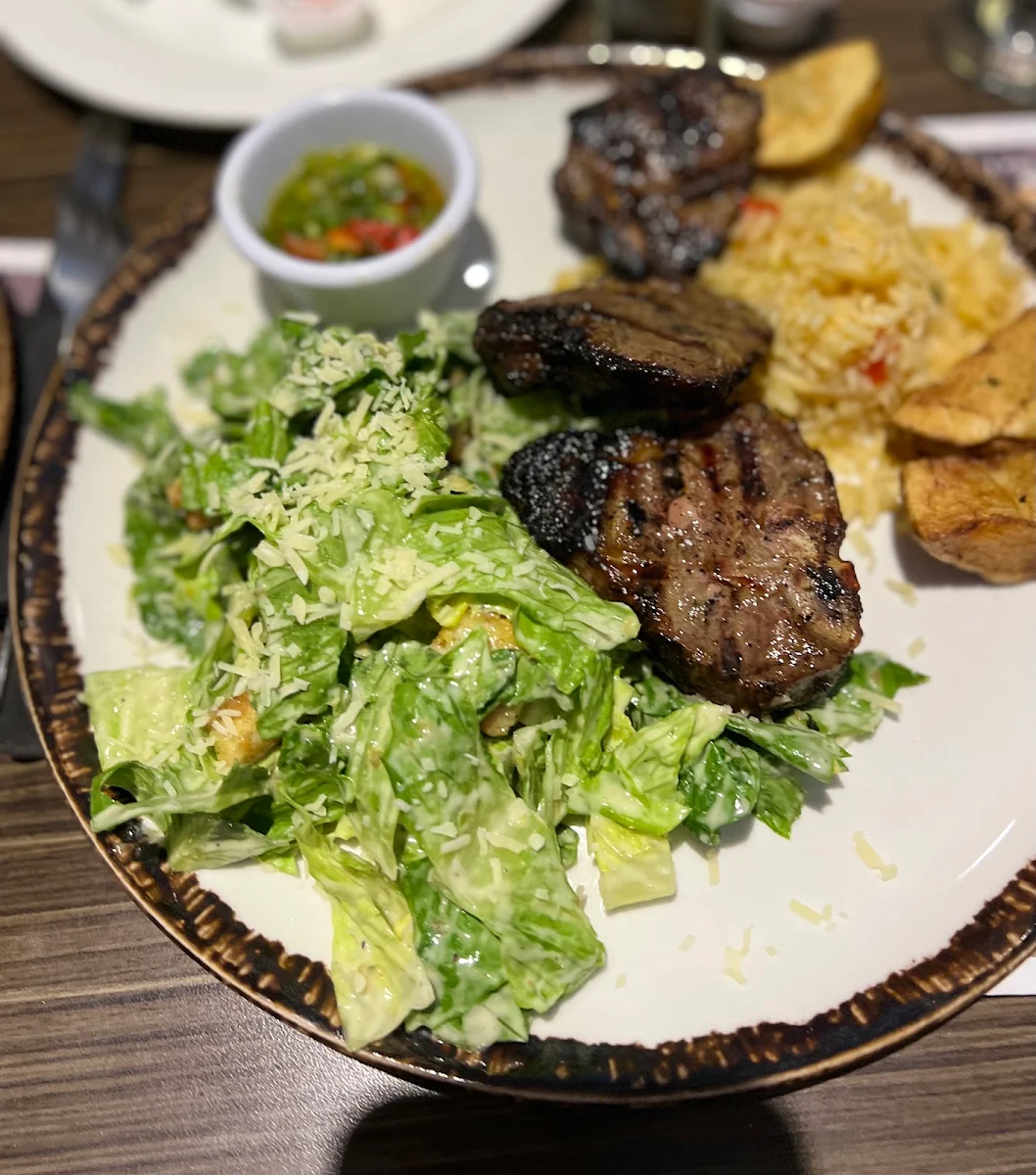 Salade César, Casa Grecque