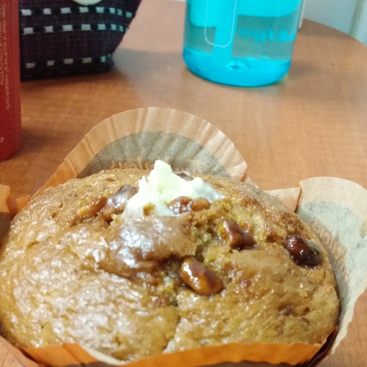 Muffin with Cream Cheese