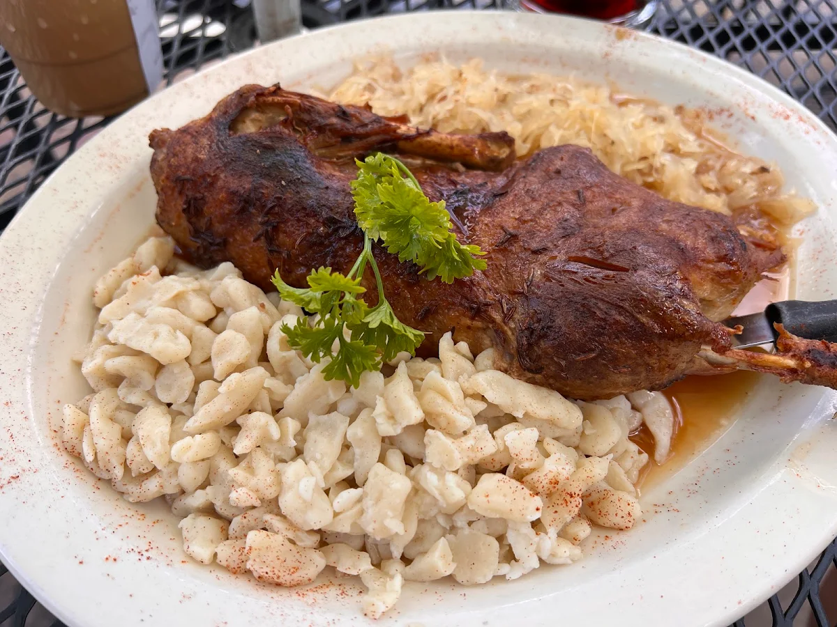 Half Roast Duck with Dumplings