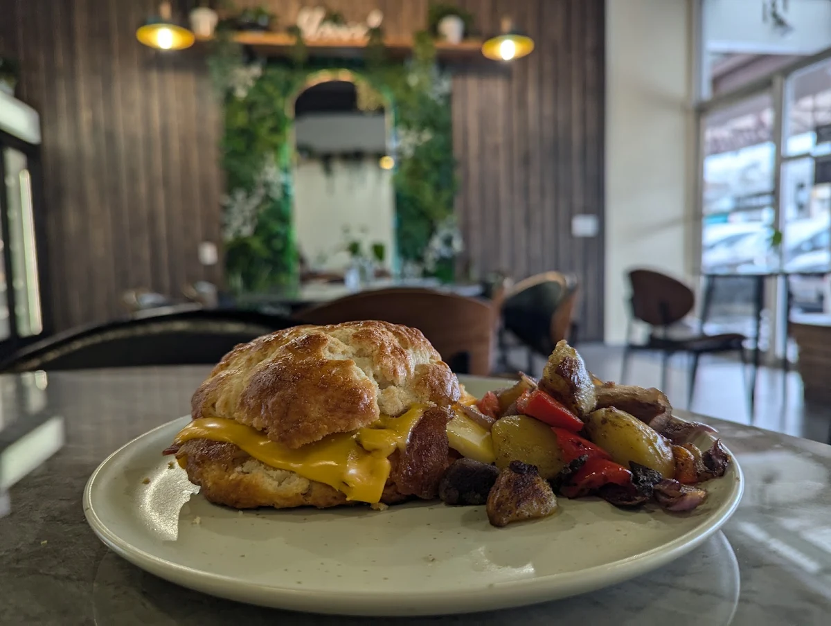 Buttermilk Biscuits Sandwich