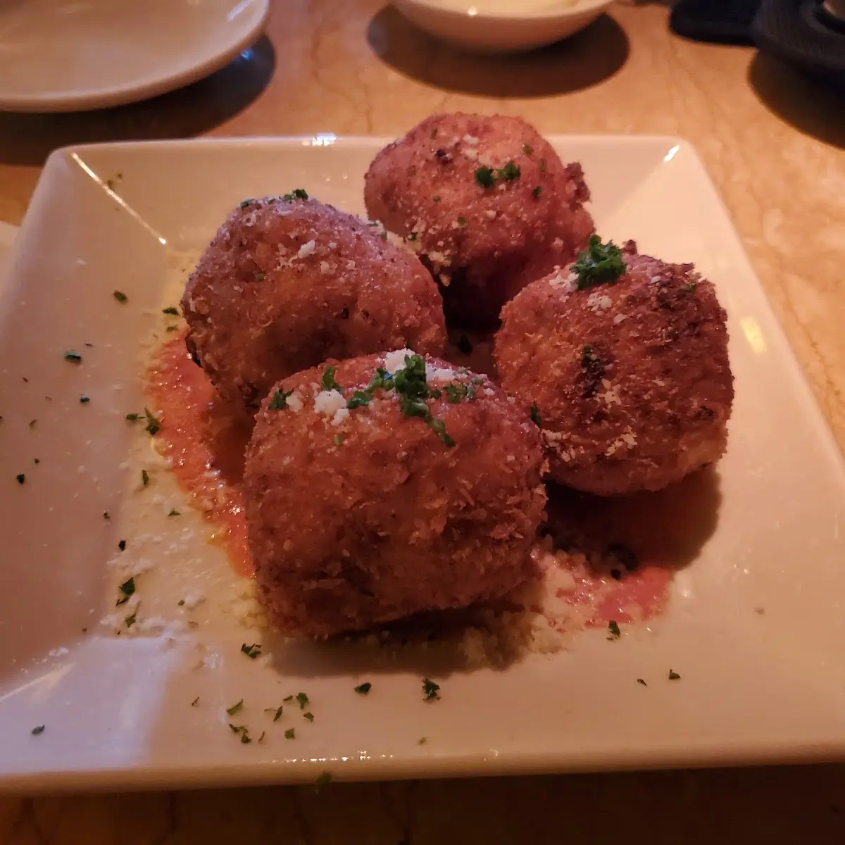 Fried Mac and Cheese Balls