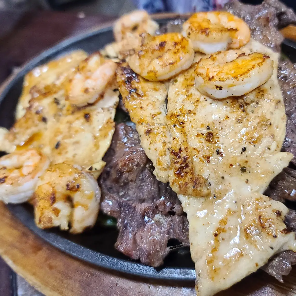 Chicken & Beef Parrillada Mixta