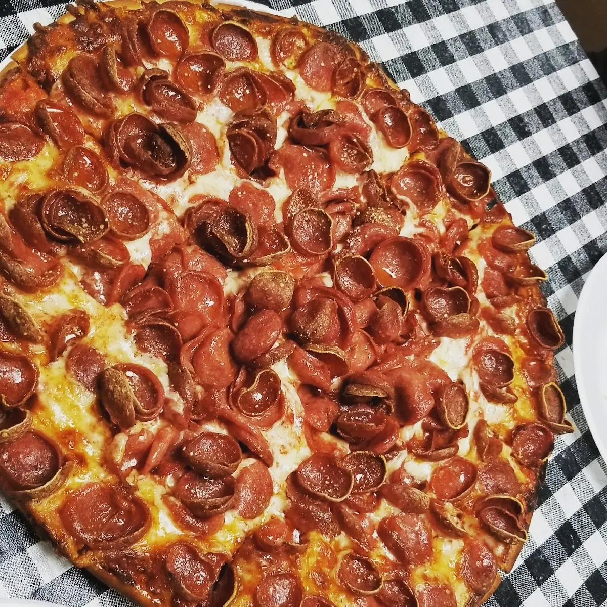 Old Fashion Pepperoni Large