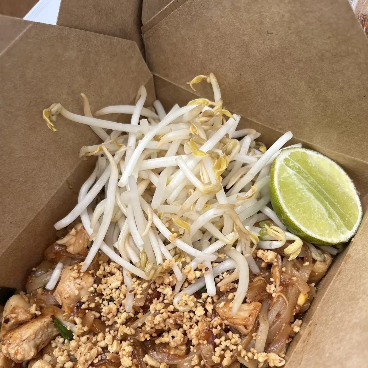 Chicken Pad Thai