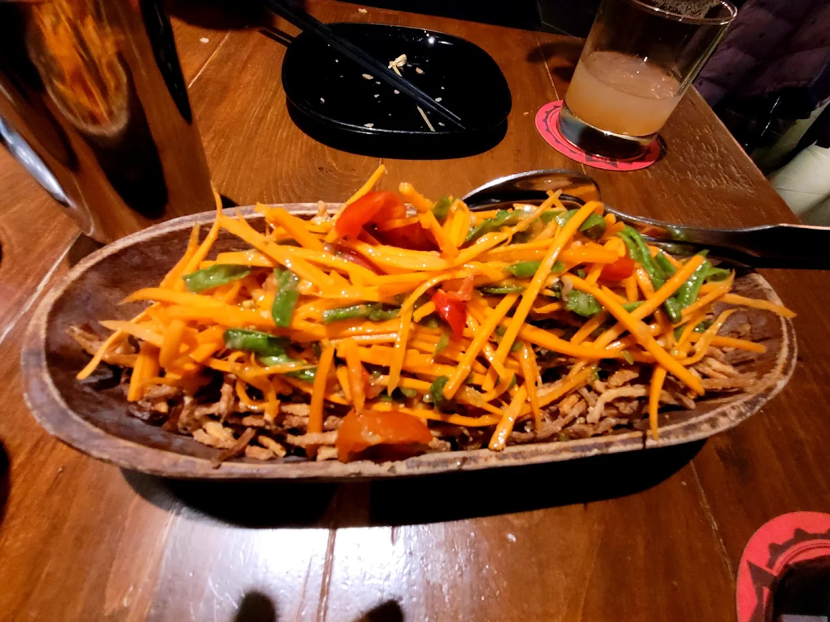 Fried Papaya Salad, Les Street Monkeys