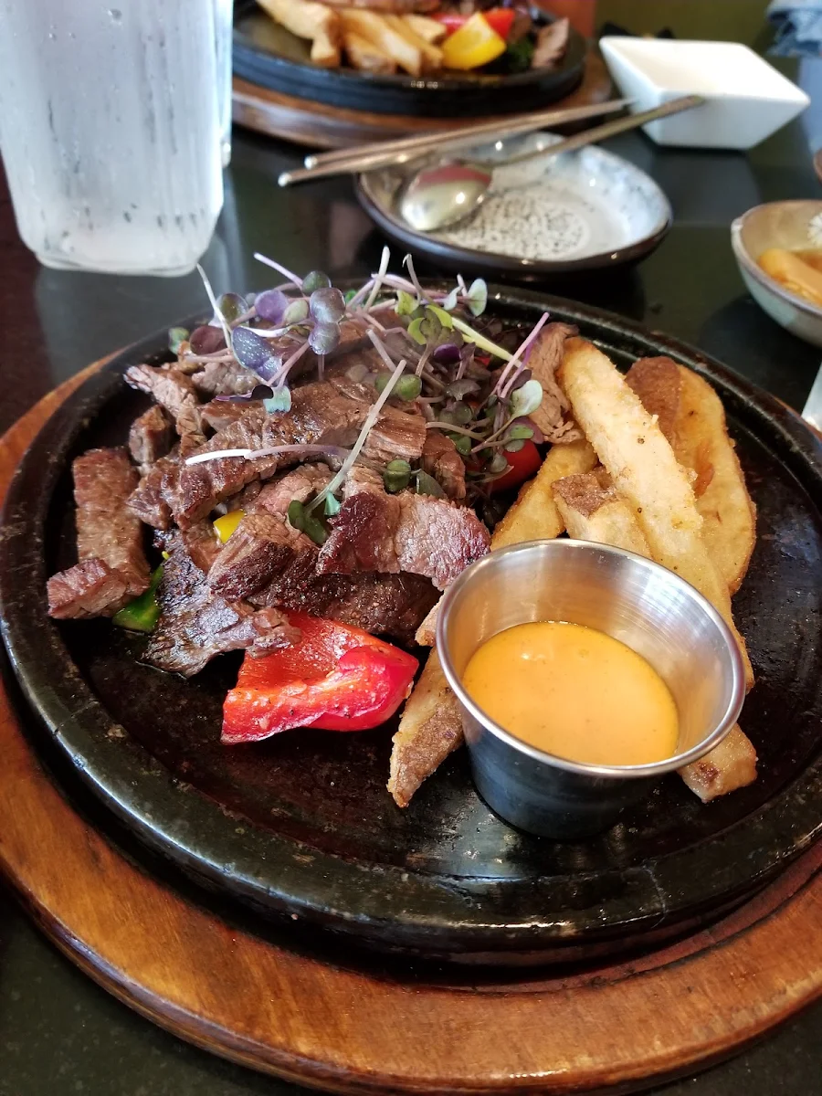 Arisu Short Rib Galbi