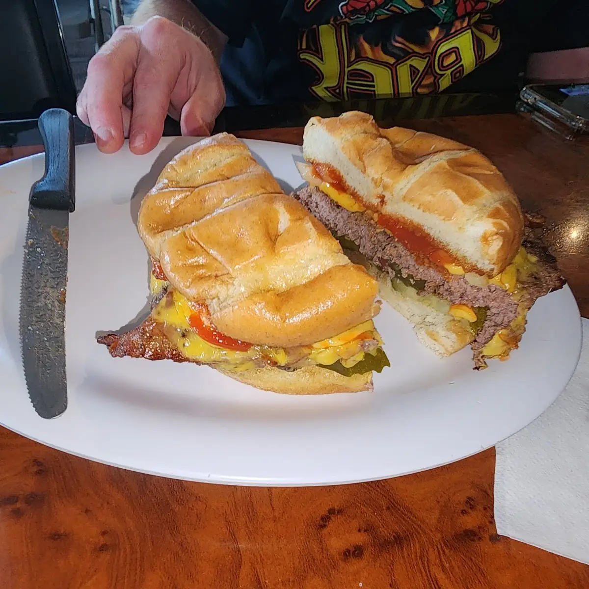 1 2 Pound Cheese Burger