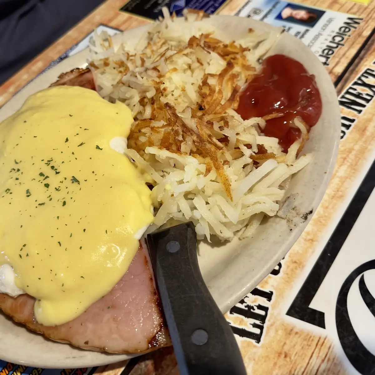 1/2 Eggs Benedict