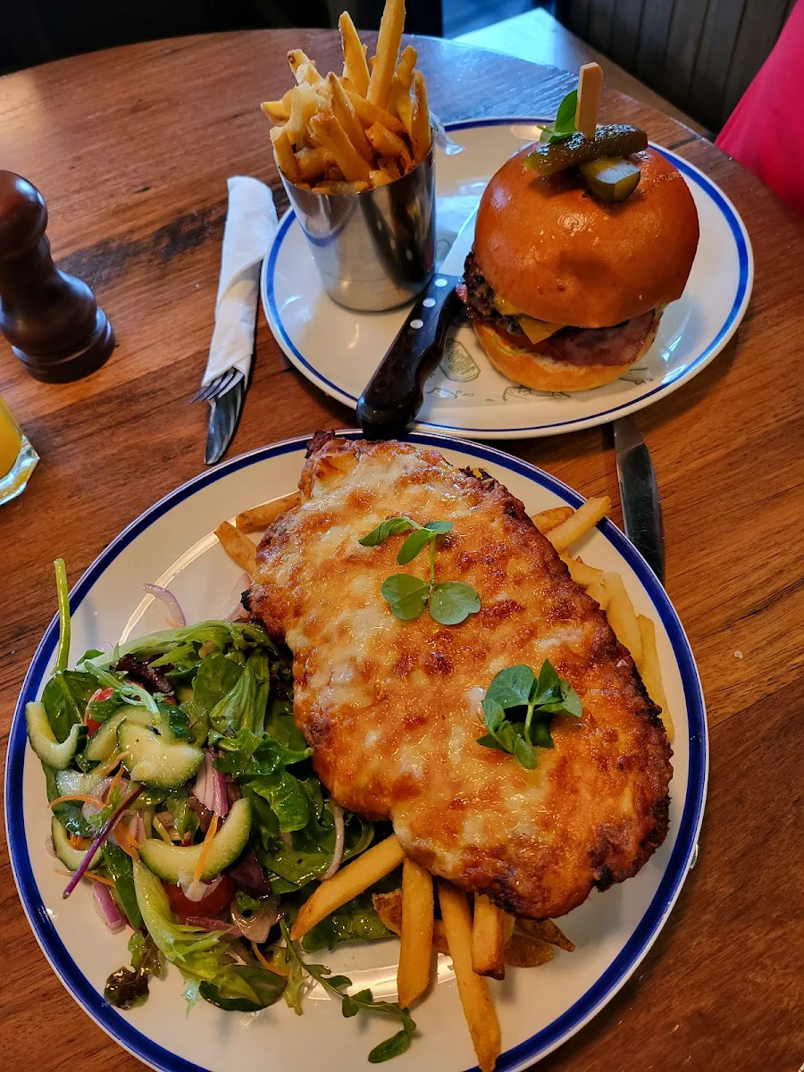 Chicken Parmigiana, The Fifth Province Irish Bar & Restaurant